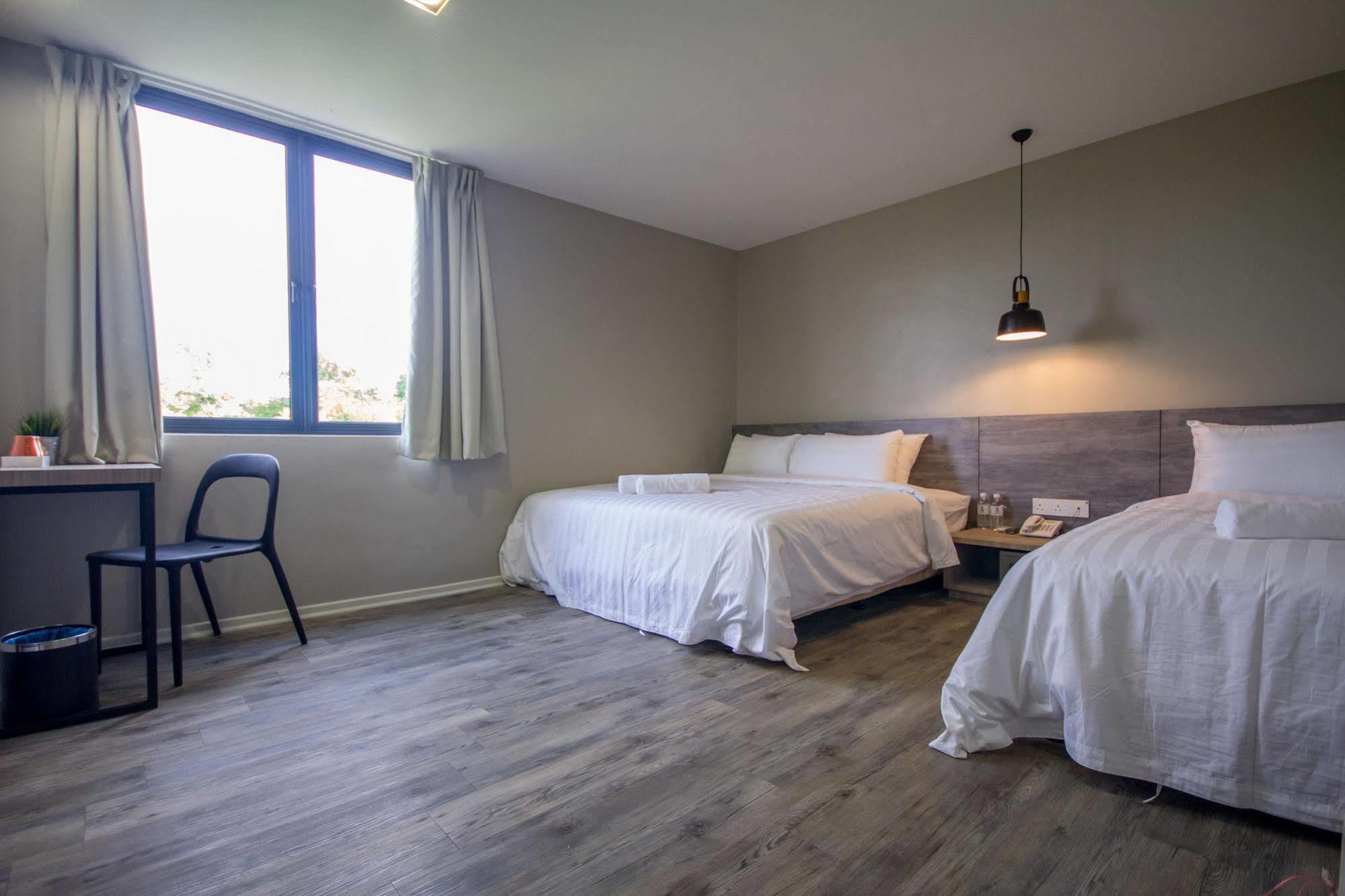 Chariton Hotel Alma Bukit Mertajam Ngoại thất bức ảnh